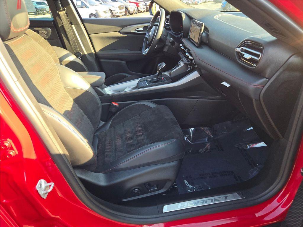 used 2024 Dodge Hornet car, priced at $26,000