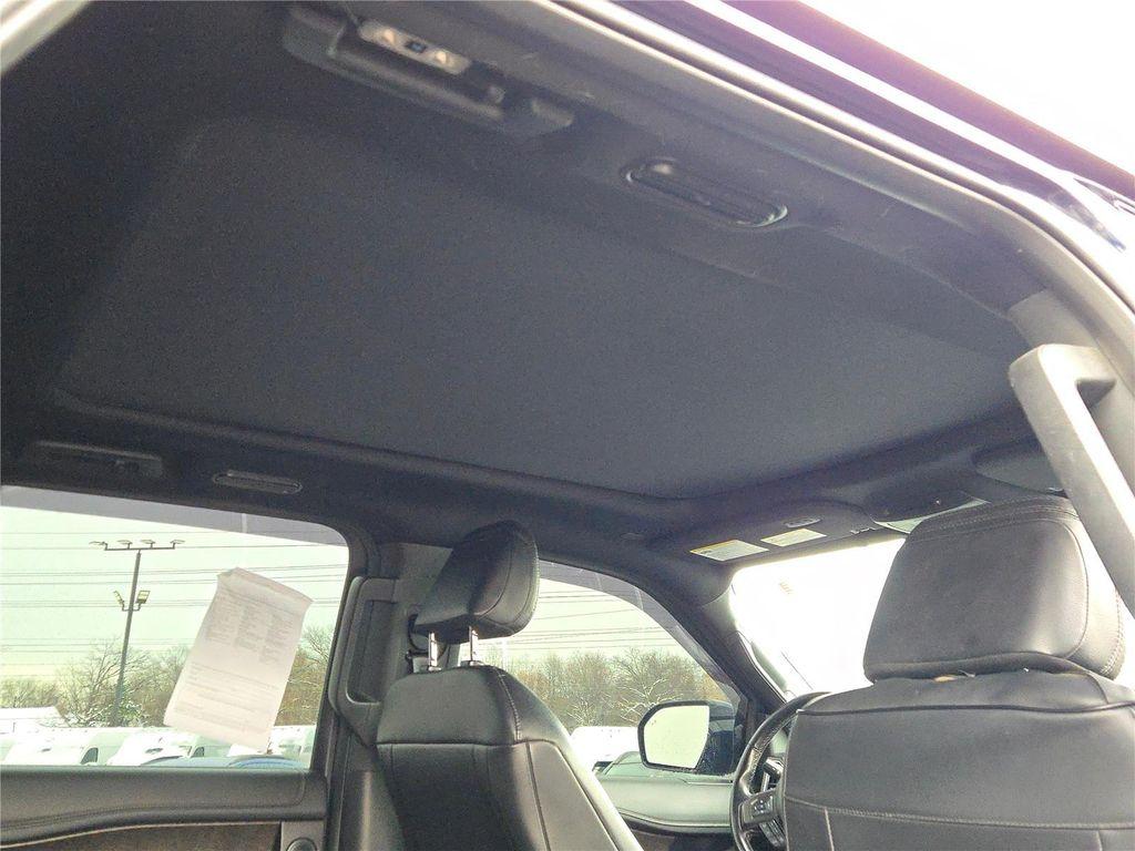 used 2021 Ford Expedition car, priced at $27,659