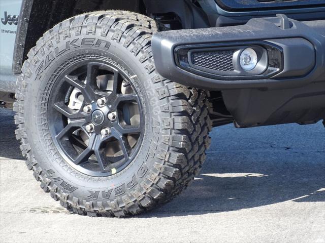 new 2025 Jeep Wrangler car, priced at $49,270