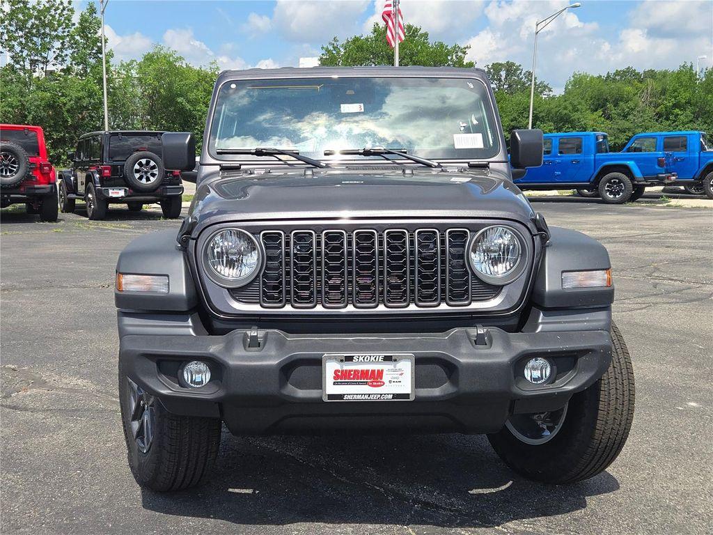 new 2025 Jeep Wrangler car, priced at $46,440