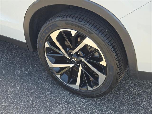 used 2023 Mitsubishi Outlander car, priced at $23,000