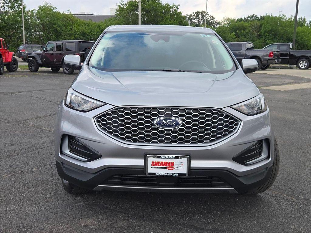 used 2024 Ford Edge car, priced at $25,730