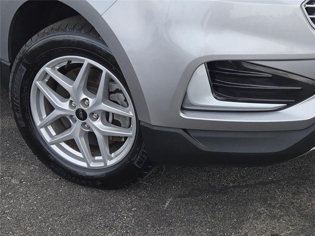 used 2024 Ford Edge car, priced at $25,730