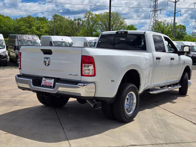 new 2024 Ram 3500 car, priced at $63,560