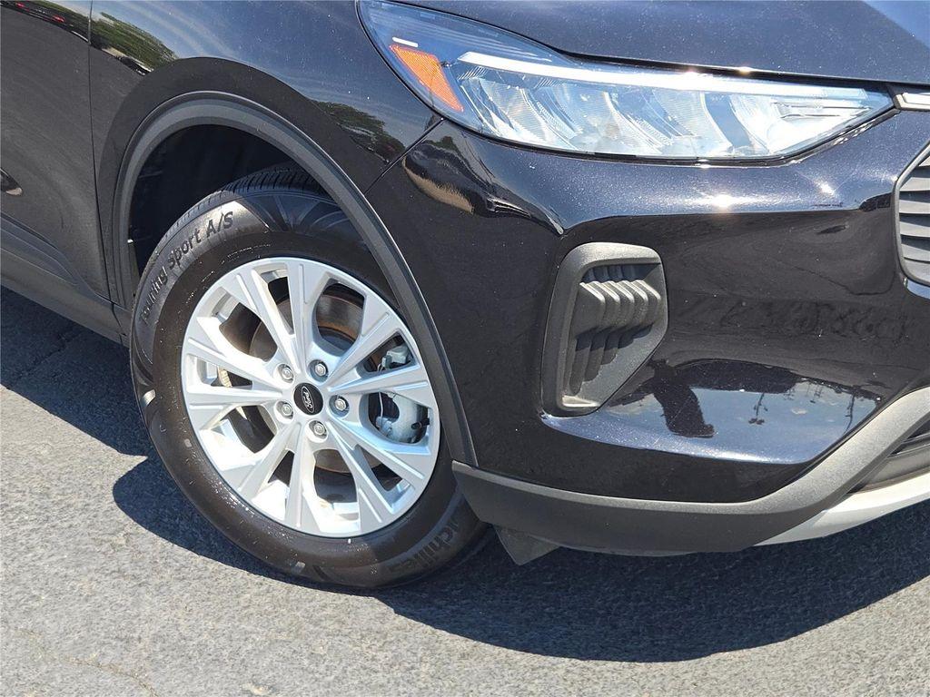 used 2024 Ford Escape car, priced at $21,480