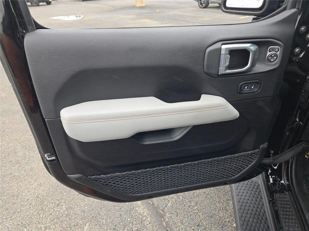 used 2022 Jeep Wrangler Unlimited 4xe car, priced at $33,000