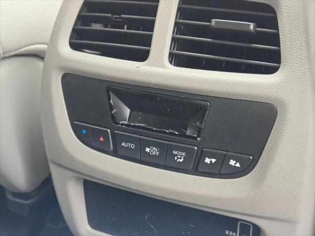 used 2021 Honda Pilot car, priced at $30,000