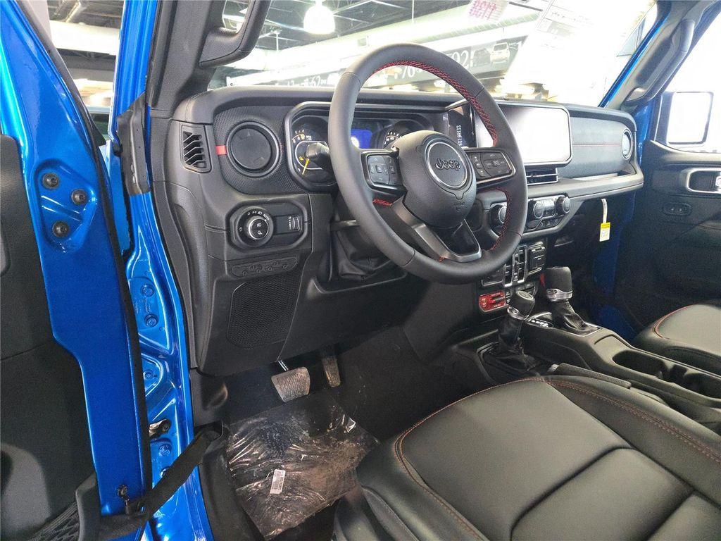 new 2025 Jeep Gladiator car, priced at $52,895
