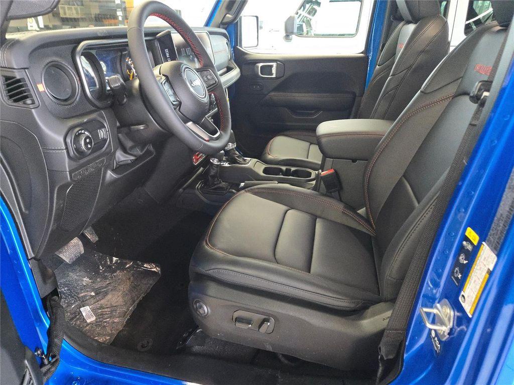 new 2025 Jeep Gladiator car, priced at $52,895