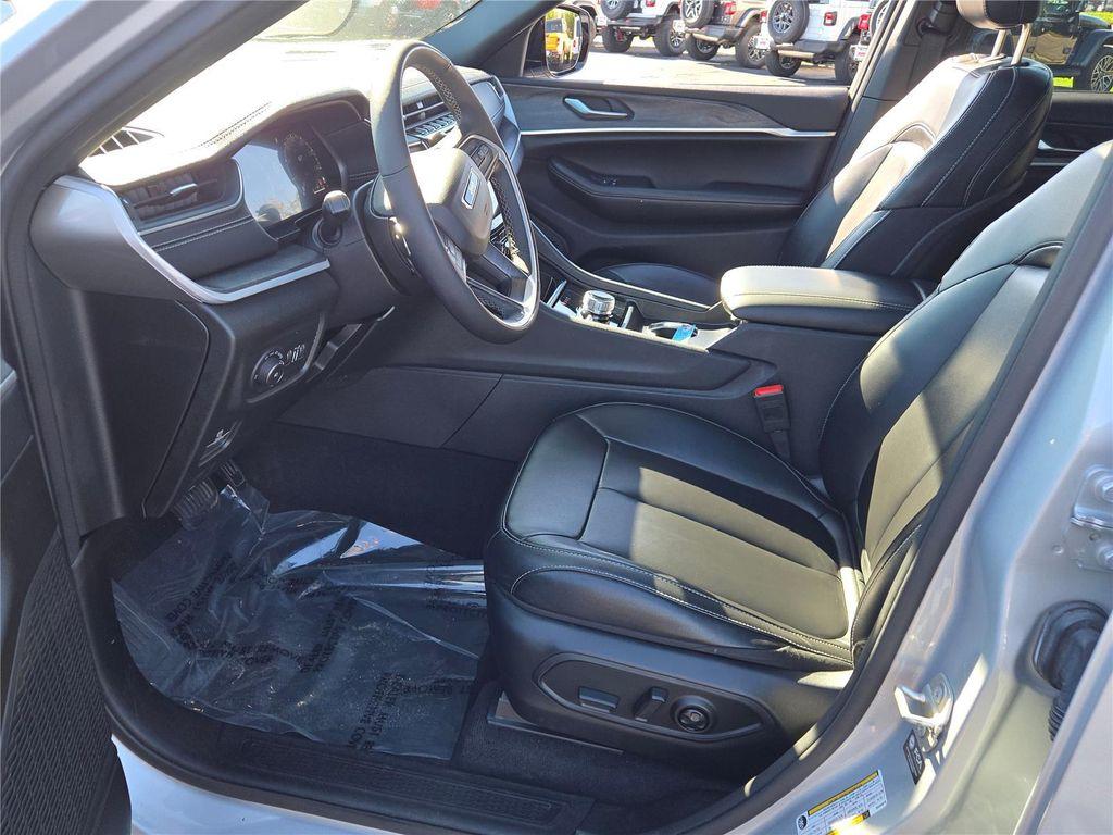 used 2024 Jeep Grand Cherokee L car, priced at $34,920