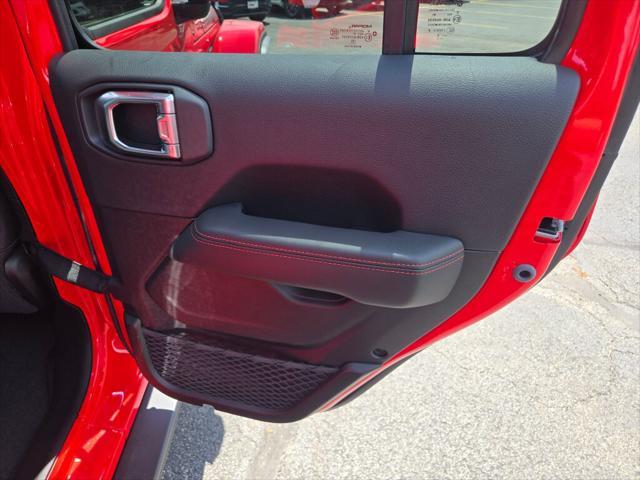 new 2025 Jeep Wrangler car, priced at $70,395