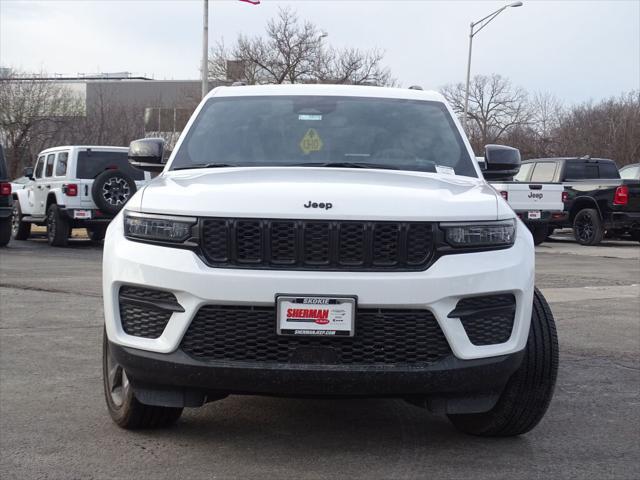new 2024 Jeep Grand Cherokee car, priced at $39,075