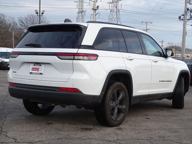 new 2024 Jeep Grand Cherokee car, priced at $39,075