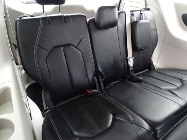 used 2022 Chrysler Pacifica Hybrid car, priced at $27,500