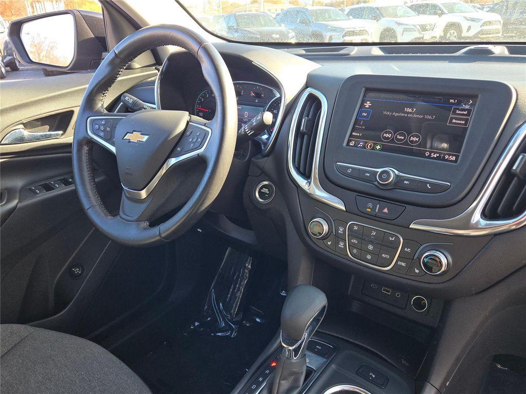 used 2022 Chevrolet Equinox car, priced at $18,820