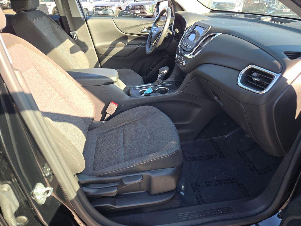 used 2022 Chevrolet Equinox car, priced at $18,820