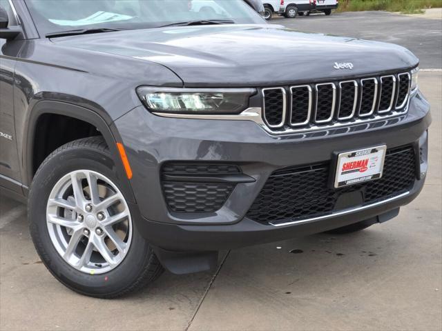 new 2025 Jeep Grand Cherokee car, priced at $37,175