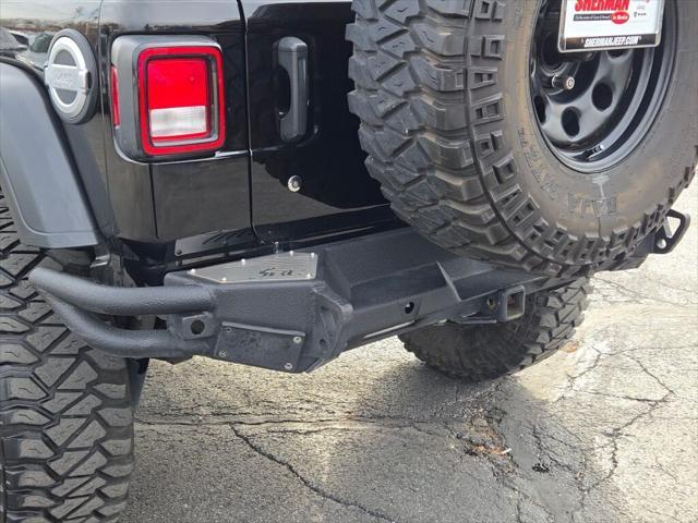 used 2018 Jeep Wrangler Unlimited car, priced at $28,900