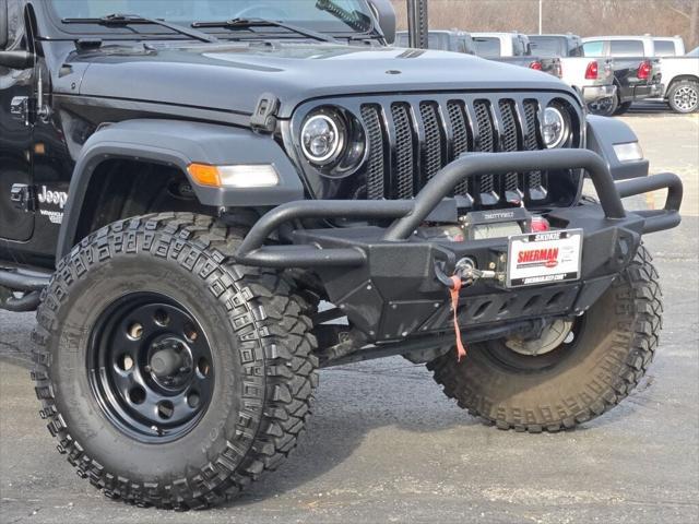 used 2018 Jeep Wrangler Unlimited car, priced at $28,900