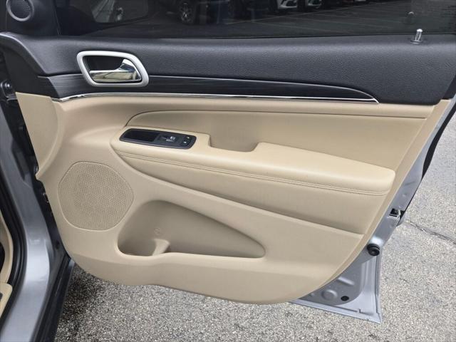 used 2020 Jeep Grand Cherokee car, priced at $25,125