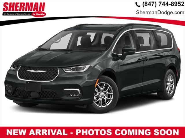 used 2021 Chrysler Pacifica car, priced at $21,202