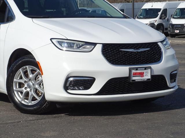 used 2022 Chrysler Pacifica car, priced at $22,000