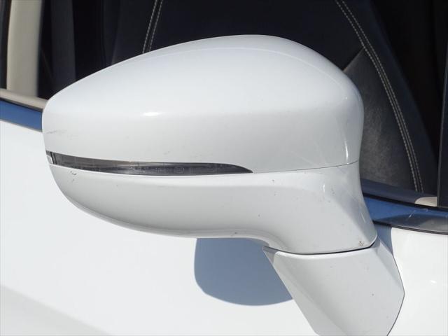 used 2022 Chrysler Pacifica car, priced at $22,000