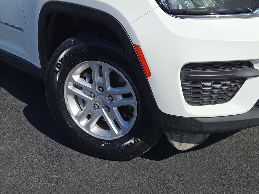 used 2023 Jeep Grand Cherokee car, priced at $25,000