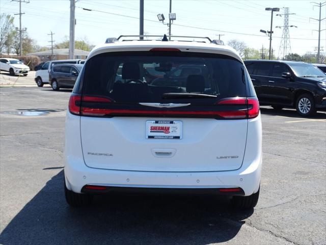 used 2023 Chrysler Pacifica car, priced at $27,031