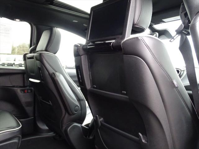 used 2023 Chrysler Pacifica car, priced at $27,031