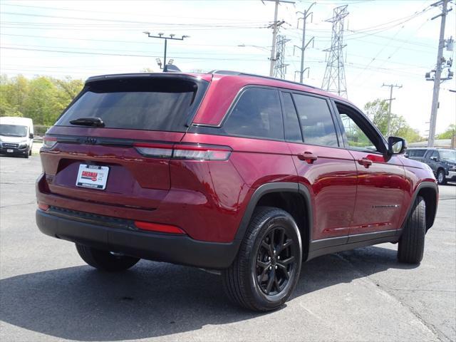 used 2024 Jeep Grand Cherokee car, priced at $40,000