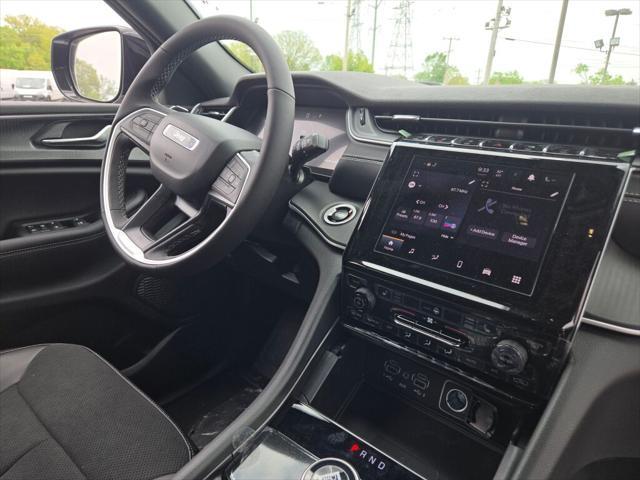 new 2025 Jeep Grand Cherokee L car, priced at $43,275