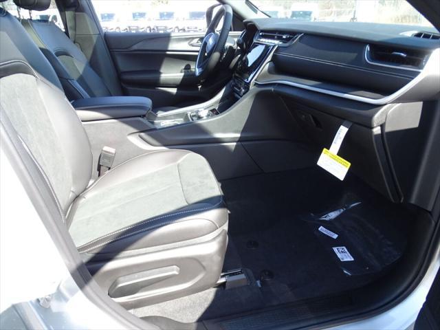 new 2025 Jeep Grand Cherokee L car, priced at $43,645