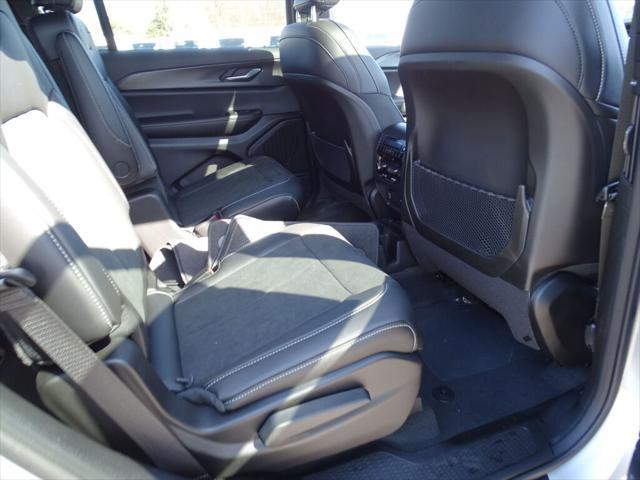 new 2025 Jeep Grand Cherokee L car, priced at $43,645