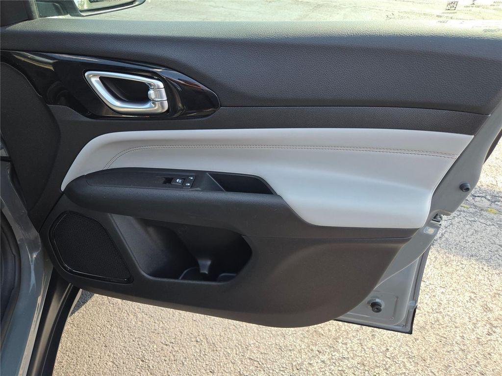 used 2022 Jeep Compass car, priced at $23,400