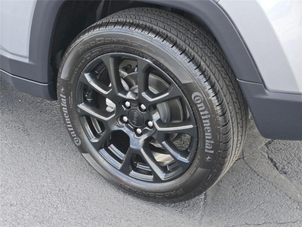 used 2022 Jeep Compass car, priced at $22,480
