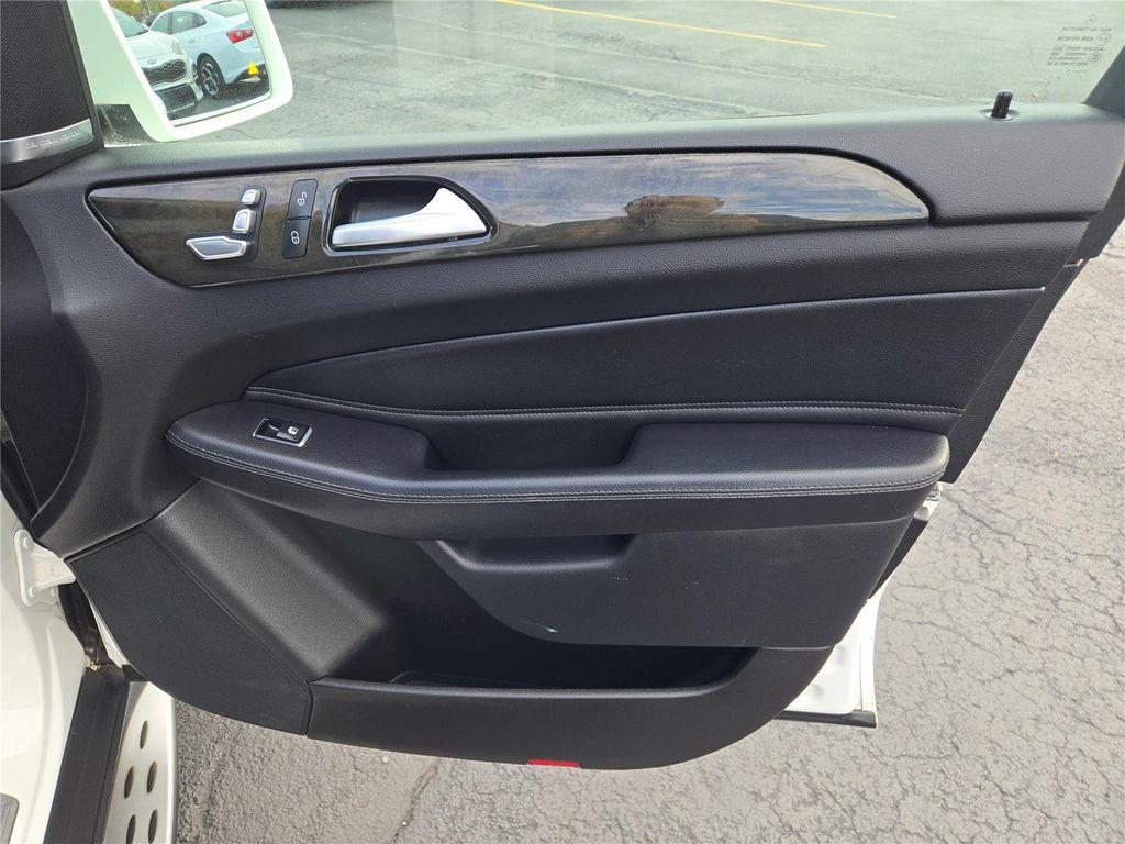 used 2017 Mercedes-Benz GLE 350 car, priced at $18,720