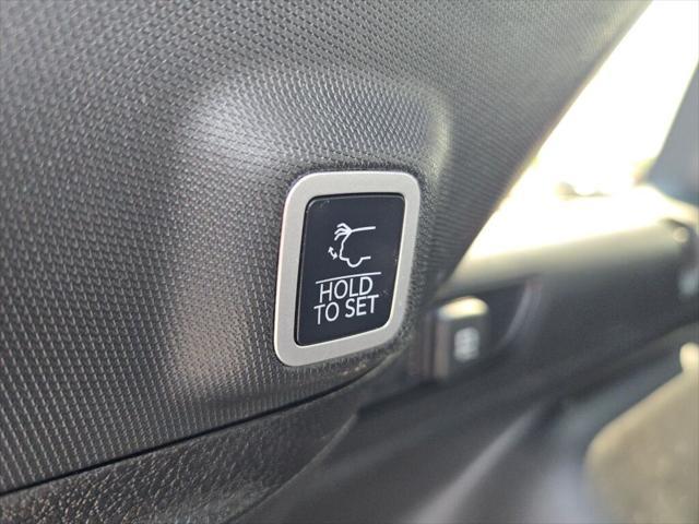 used 2024 Jeep Grand Cherokee car, priced at $41,000