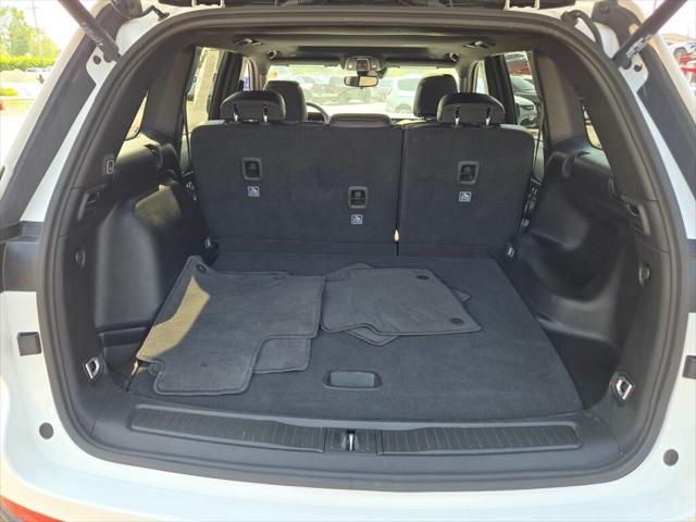 used 2024 Jeep Grand Cherokee car, priced at $41,000
