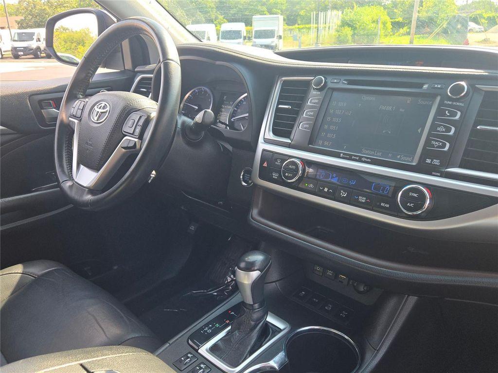 used 2019 Toyota Highlander car, priced at $25,230