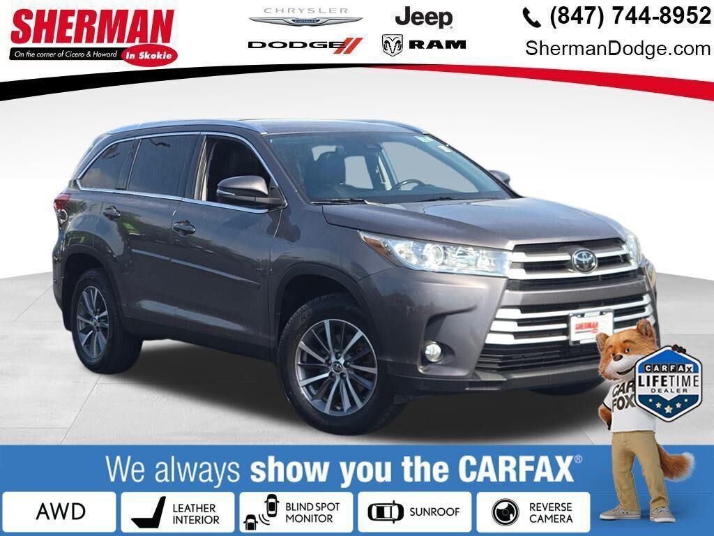 used 2019 Toyota Highlander car, priced at $25,230