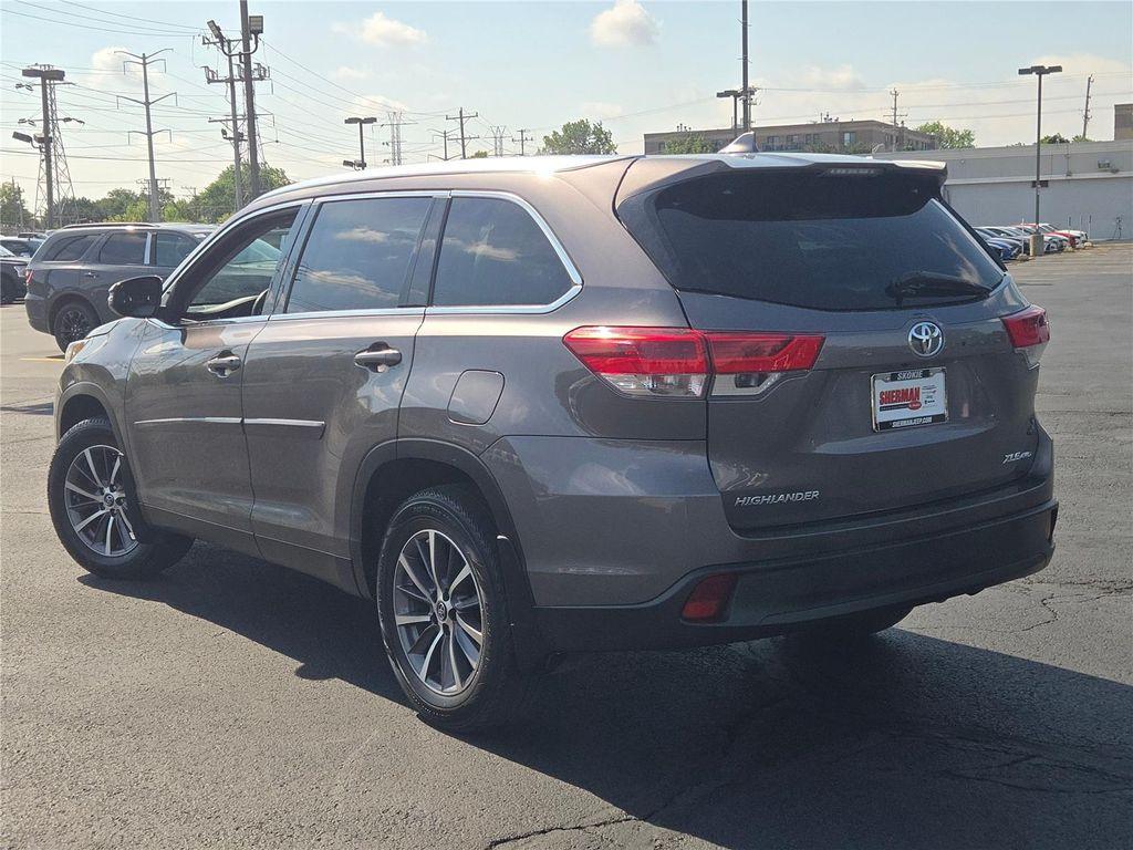 used 2019 Toyota Highlander car, priced at $25,230