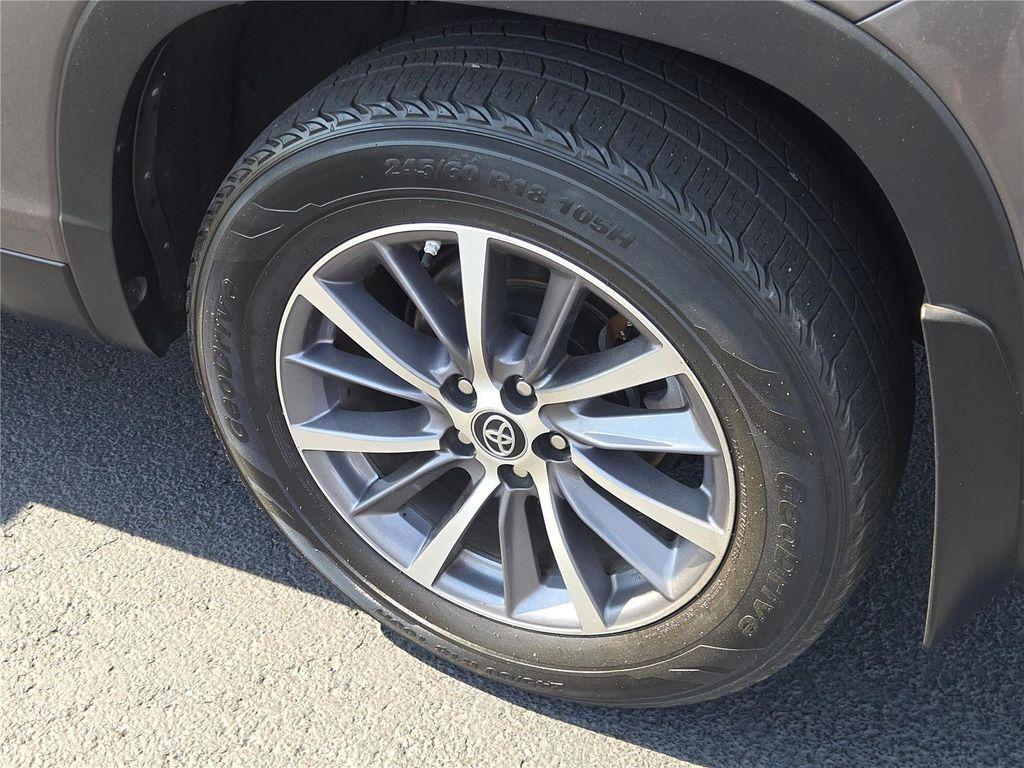 used 2019 Toyota Highlander car, priced at $25,230