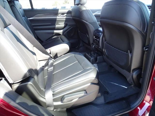 new 2025 Jeep Grand Cherokee L car, priced at $49,805