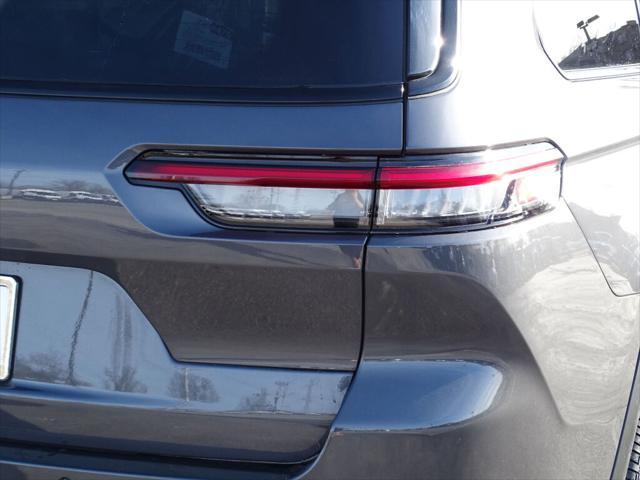 new 2025 Jeep Grand Cherokee L car, priced at $45,445