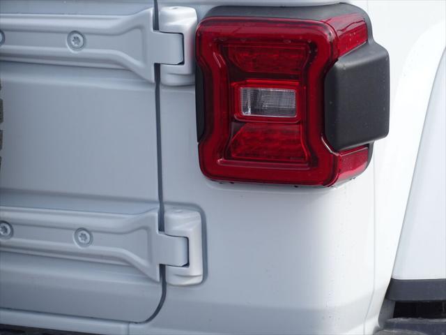 new 2025 Jeep Wrangler car, priced at $57,205