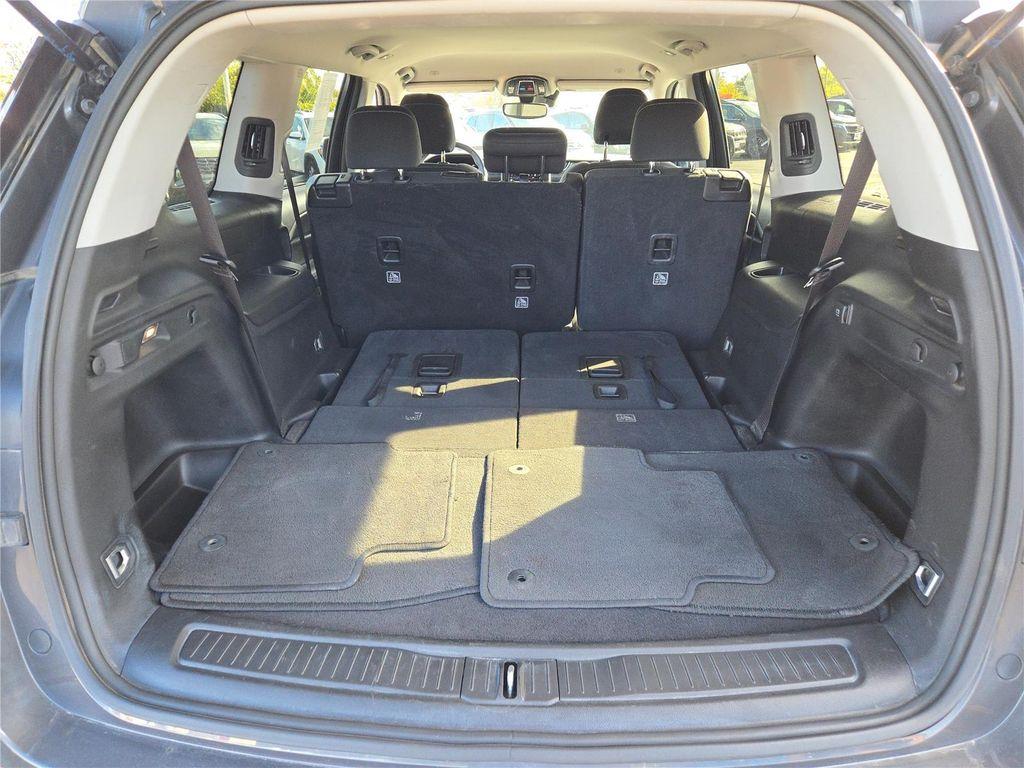 used 2023 Jeep Grand Cherokee L car, priced at $25,055