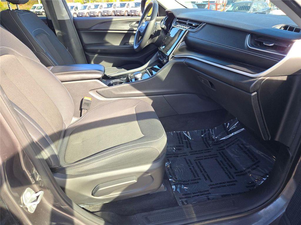 used 2023 Jeep Grand Cherokee L car, priced at $25,055