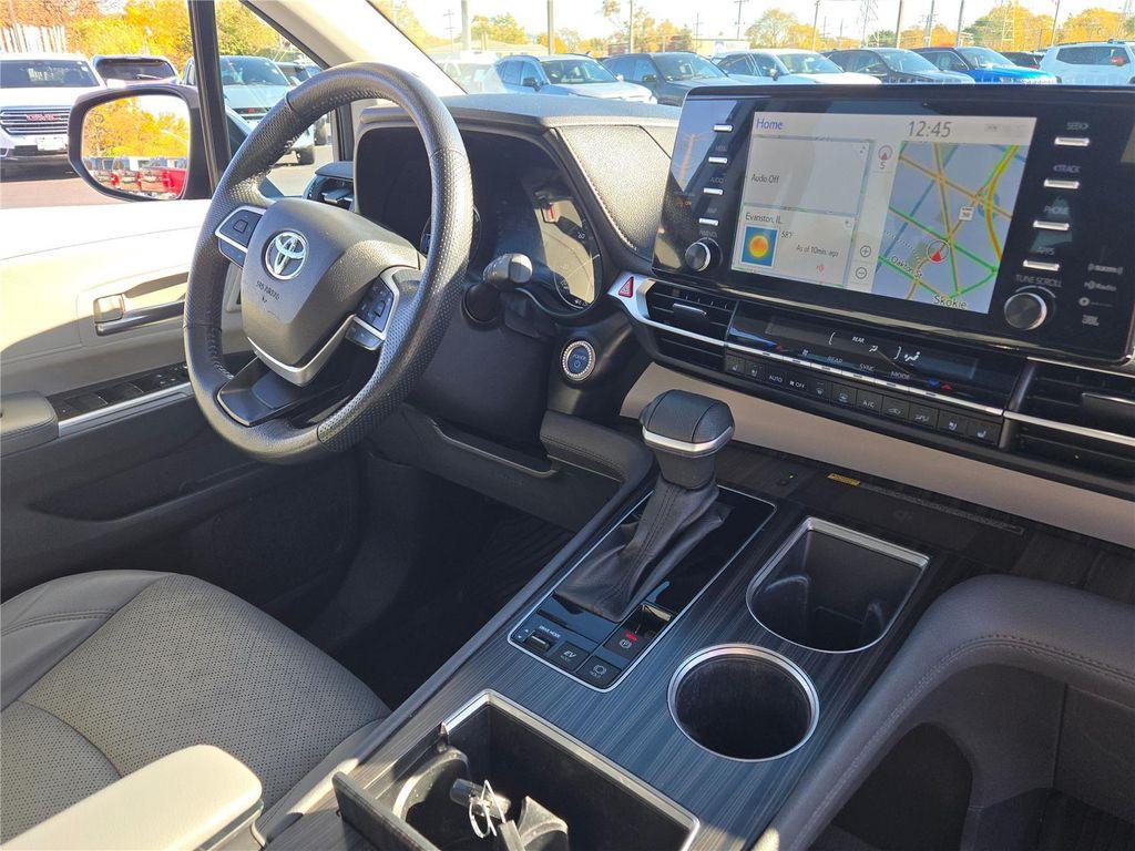 used 2024 Toyota Sienna car, priced at $49,380