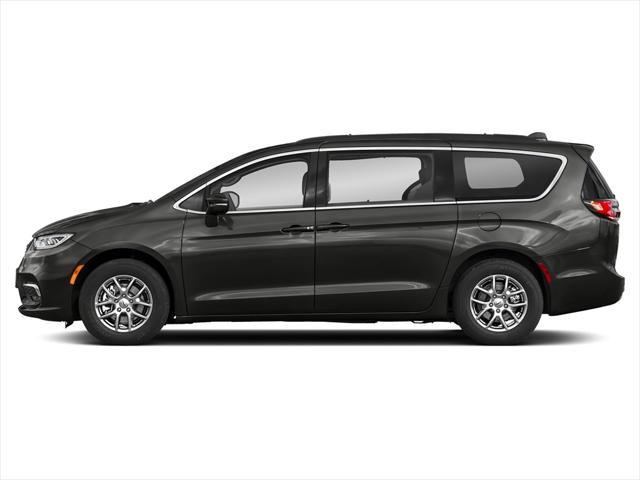 used 2022 Chrysler Pacifica car, priced at $22,000